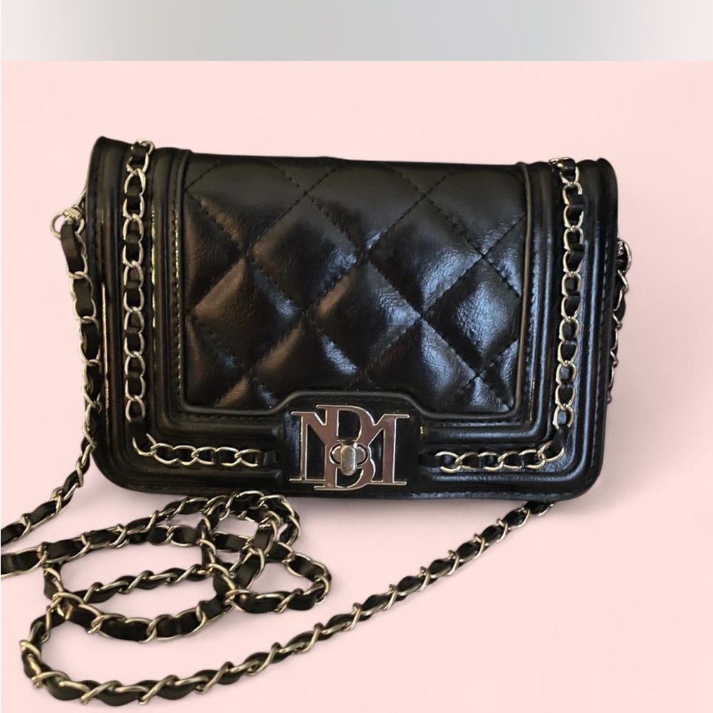 Black Quilted Chain Shoulder Bag
